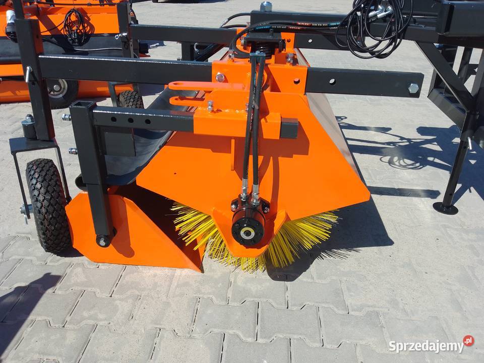 Zamiatarka drogowa uliczna Metal Technik dolnośląskie