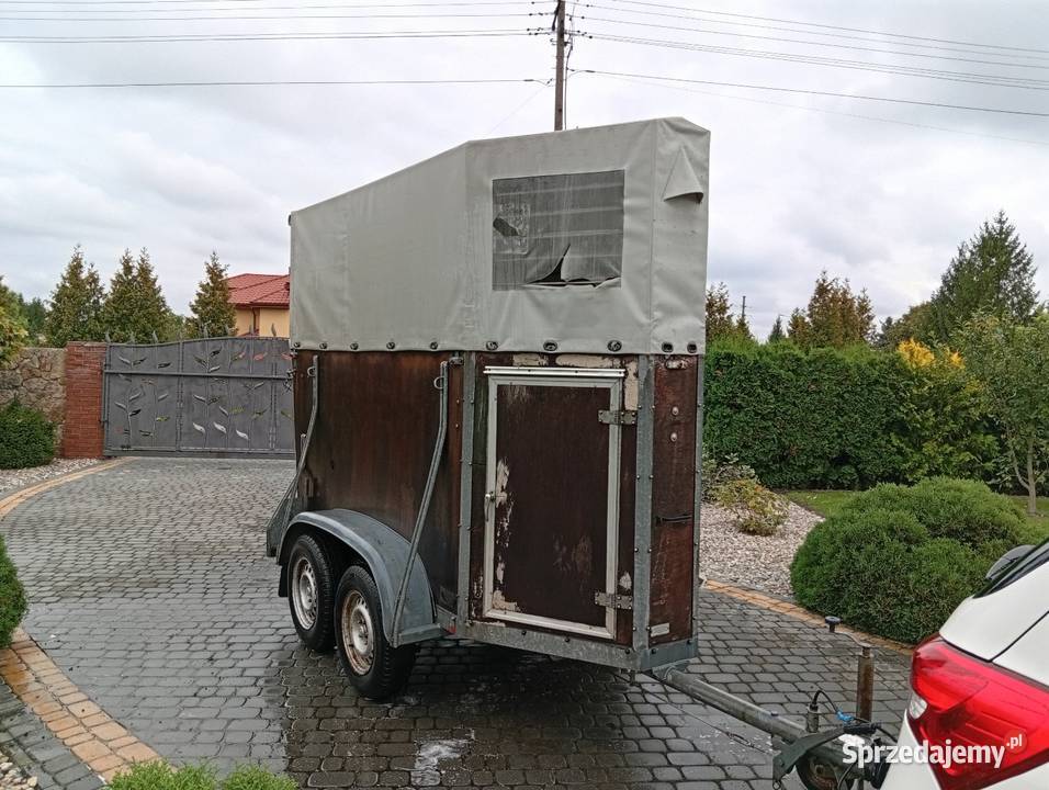 Przyczepa do przewozu koni lubelskie Chełm