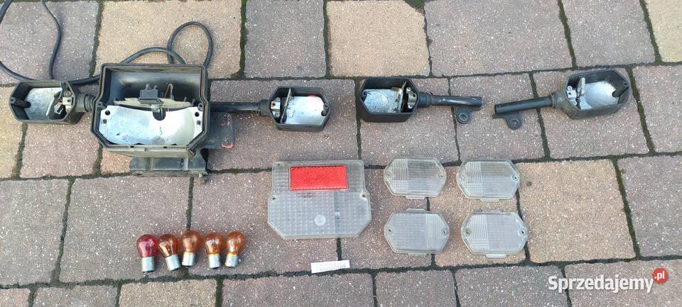 MZ ETZ 150 251 Lampa tyl tylna kierunkowskazy Części i akcesoria motocyklowe Wygiełzów
