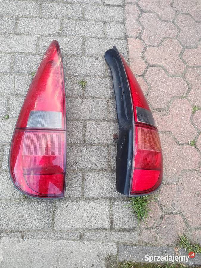 Tylne lampy laguna kombi Janów