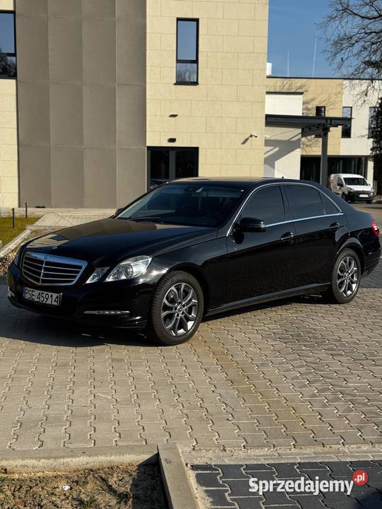 Mercedes e300 Hybrid 204KM Tulce