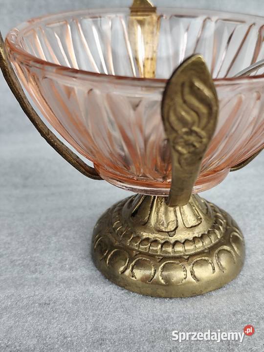 Mosiężna cukiernica z rozalinowym szklanym Sosnowiec