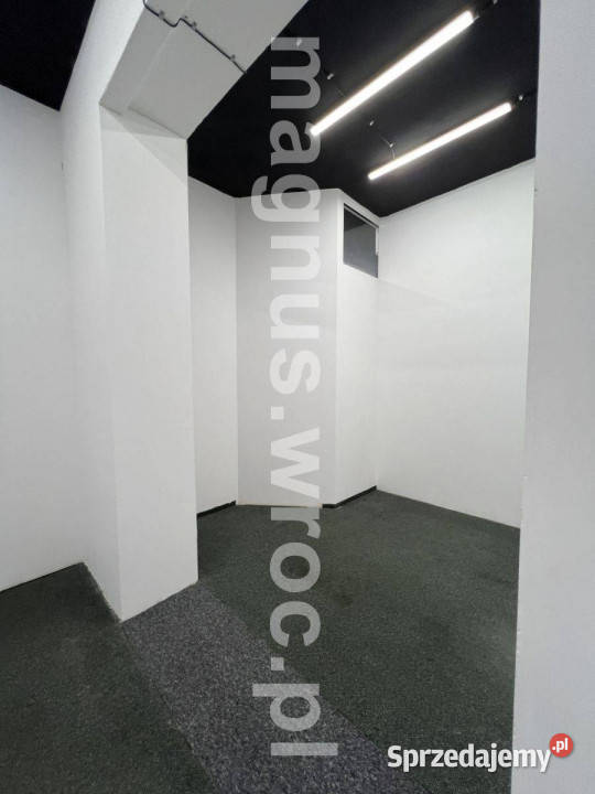 Do wynajęcia lokal na Karłowicach Ilość pomieszczeń 5 Wrocław