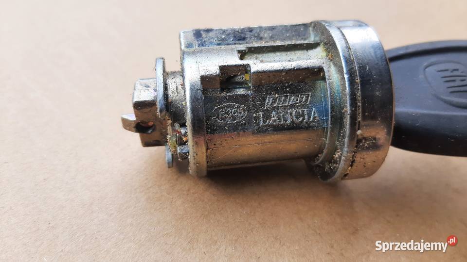 kluczyk stacyjka Fiat Lancia Stacyjki i kluczyki Motoryzacja Dębno sprzedam