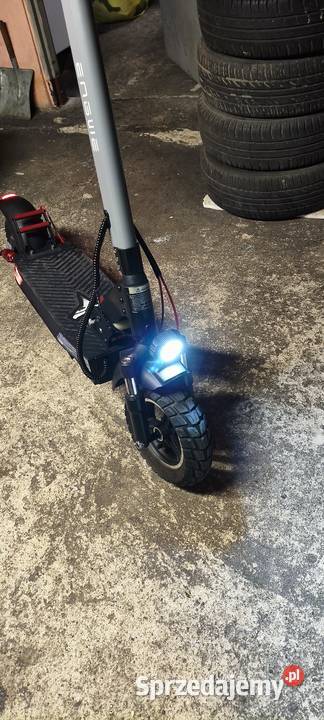 Hulajnoga elektryczna ENGWE Y600 830W w zestawie łódzkie Sypień