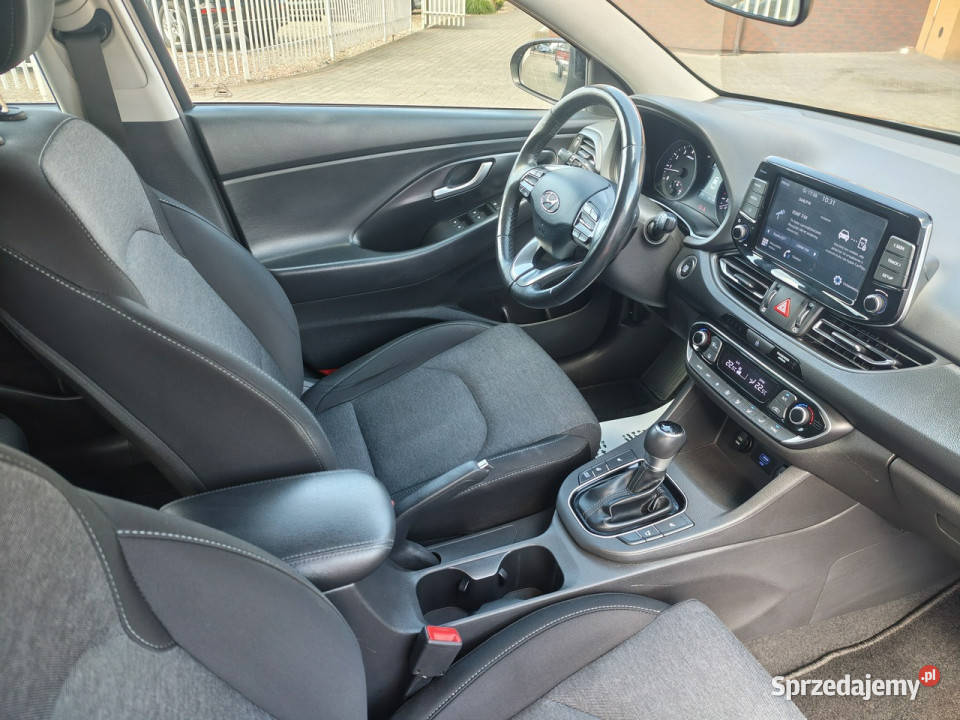 Hyundai i30 Fastback 15 TGDi Automat 7DCT 48V komputer pokładowy i30 sprzedam