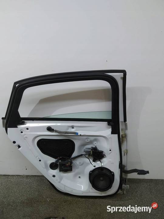 DRZWI LEWE TYŁ SEDAN LS9R Audi A3 III 2013 2020