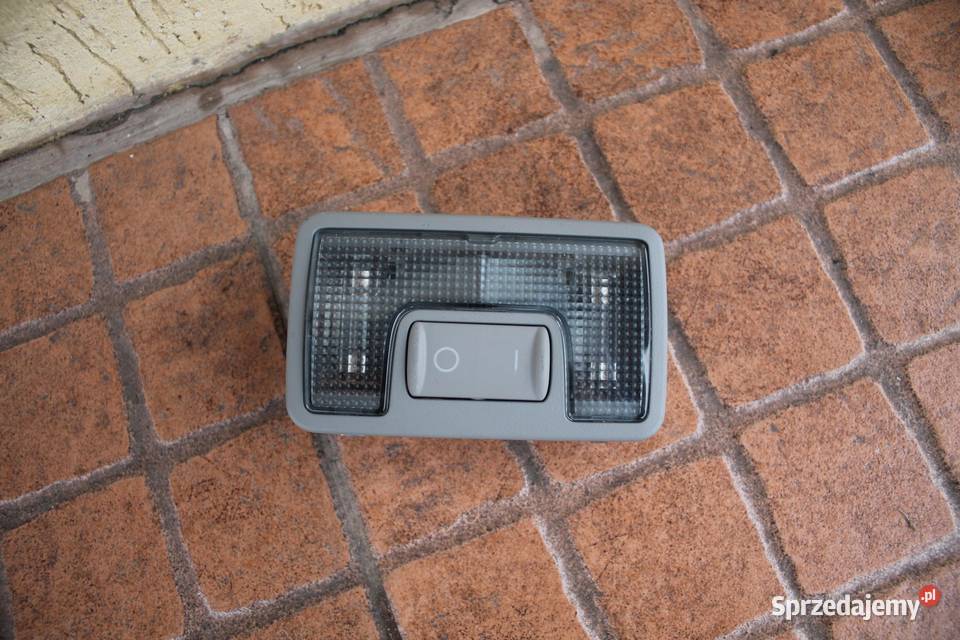 LAMPKA PODSUFITKI AUDI A4 B6 4B9947123 wielkopolskie