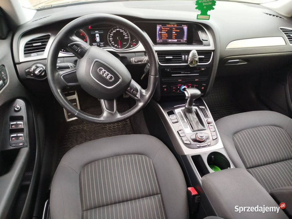 Audi A4 ZADBANA jezdzić zarejestrowana B8 Toruń