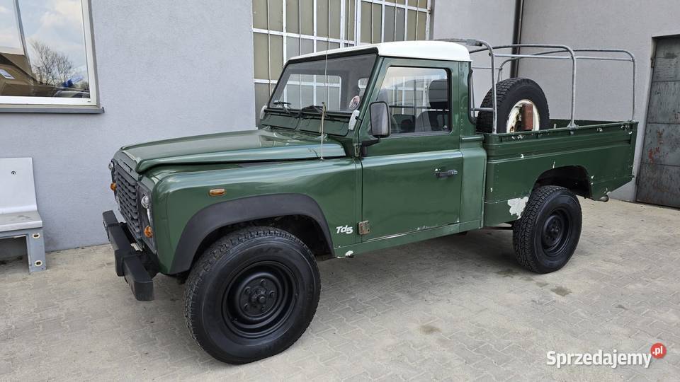 Land Rover Defender 25 Nowy Świętów