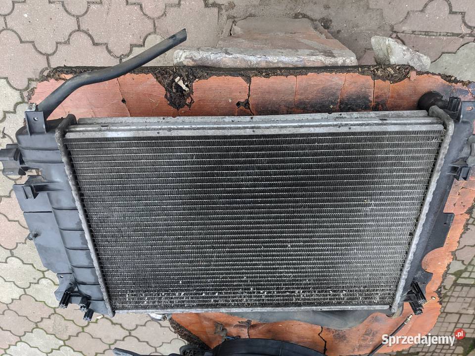 Saab 900 S 93 Chodnica Grill Atrapa osobowe podkarpackie Stalowa Wola