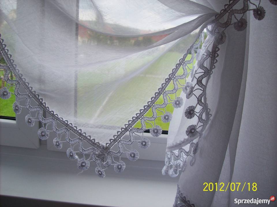 1 FIRANA z gipiurą 400x140 biała ecri
