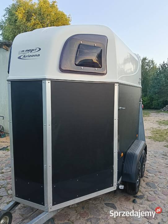 Przyczepa konna dwukonna do Koni Meyer 2017