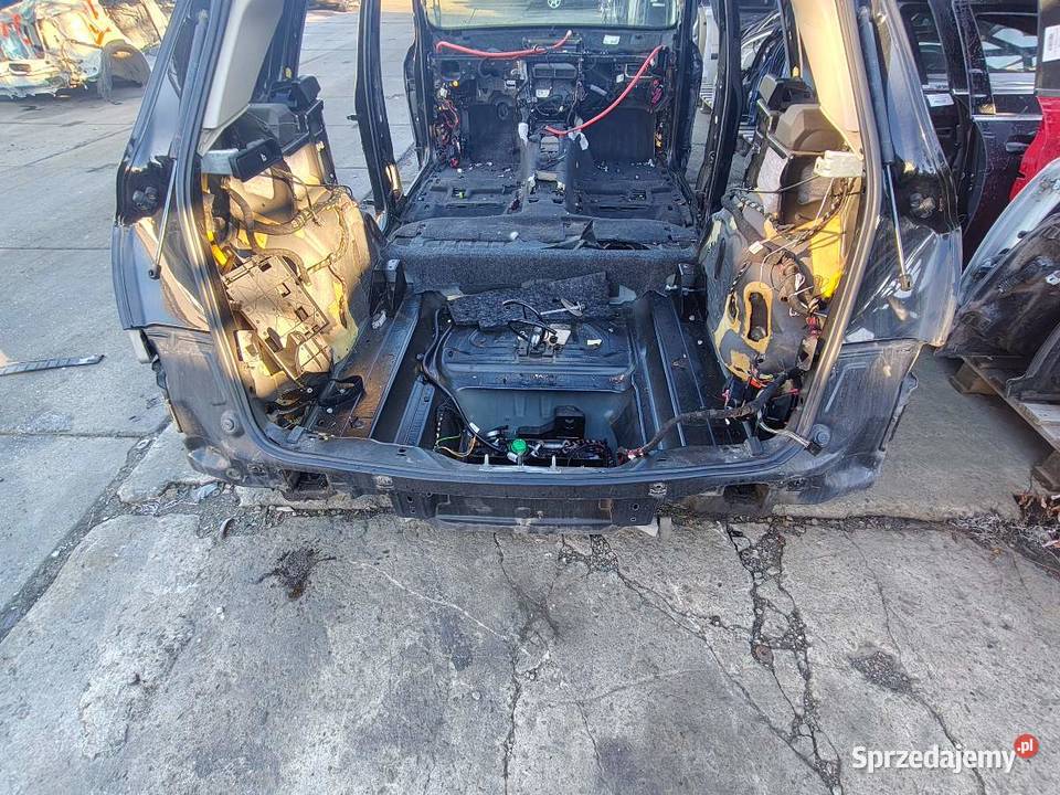 KAROSERIA ĆWIARTKA BŁOTNIK TYŁ LEWY PRAWY PRÓG sprzedam