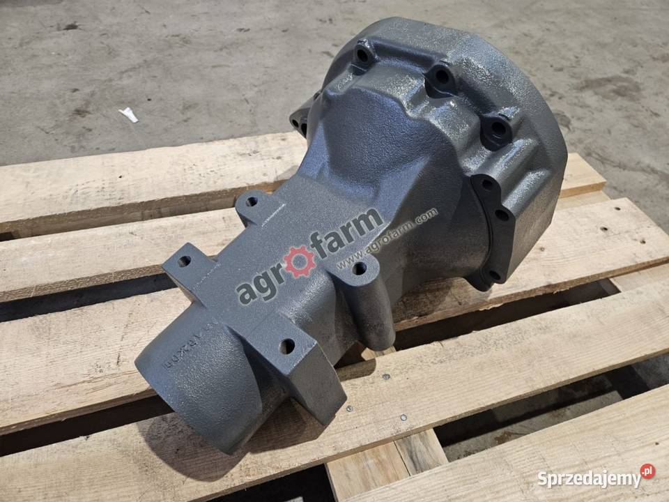 Obudowa tylniej zwolnicy RH Kubota M7040 M6040 Byków