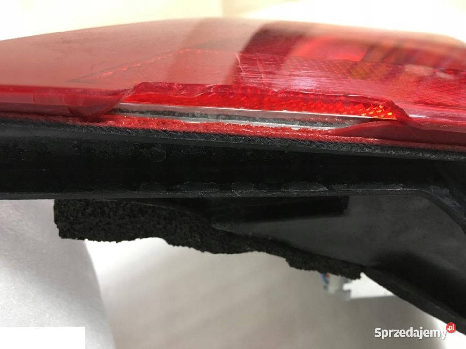VOLVO V60 LAMPA LEWA TYLNA LEWY TYŁ 31214963 Kozubszczyzna
