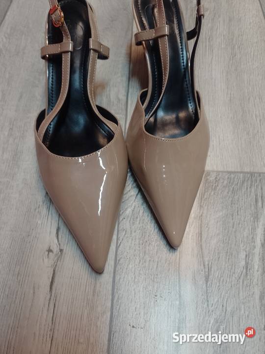 43 Beżowe czółenka wieczorowe z odkrytą piętą Kraków