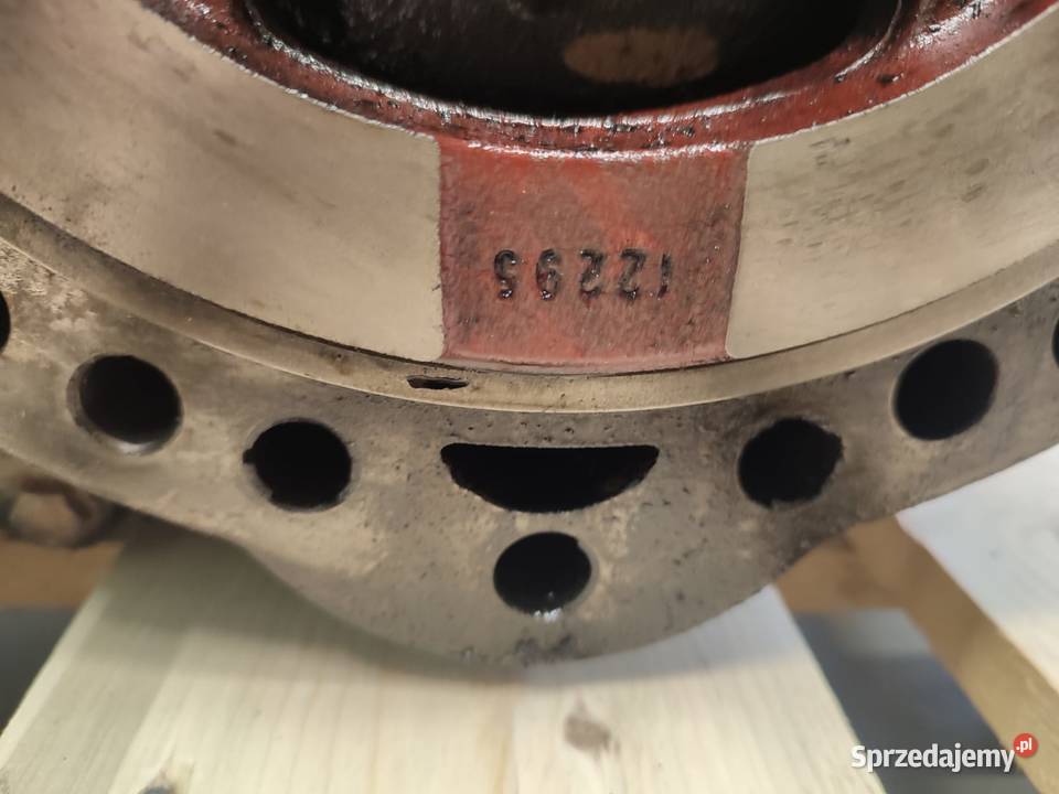 Dyferencjał 11X36 CAT TH 330 Wilkowo