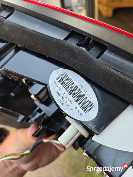 Lampa lewa lewy tył tylna Audi A1 8XA 20142018 osobowe sprzedam