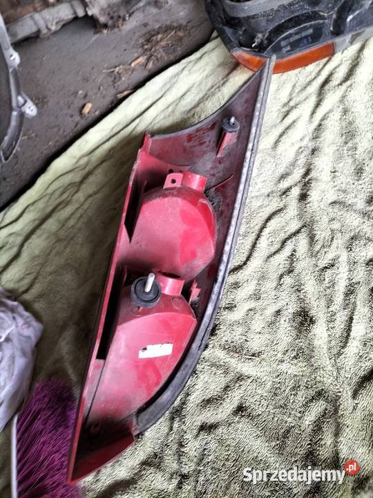 Ford Focus MK1 LAMPA TYŁ TYLNA LEWA Kamień-Kolonia