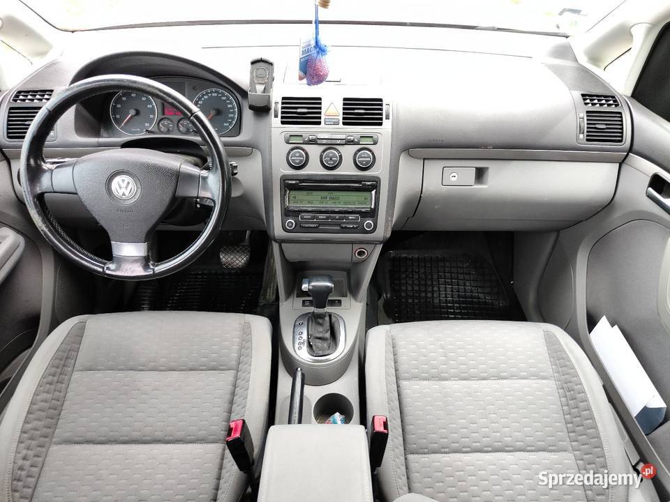 VW Touran Lift 14 TSI 140 2009r Automat DSG 1400cm3 Bogoria sprzedam
