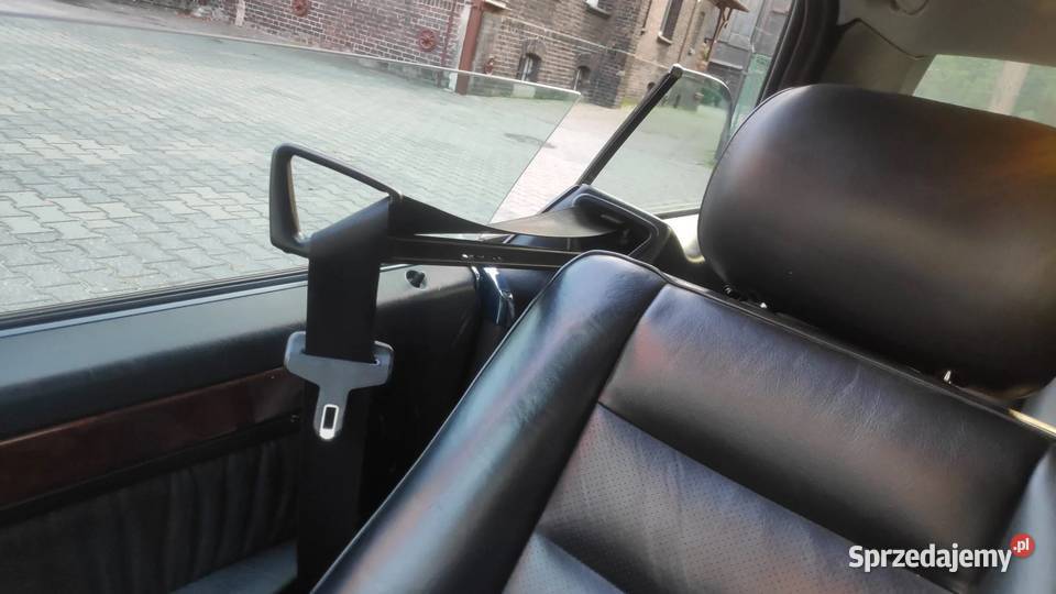 MERCEDESBENZ C124 E200 20 benzyna 136 1995r Zabrze