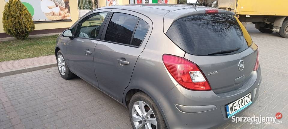 Opel Corsa 14 serwis aso Opel Warszawa 1400cm3
