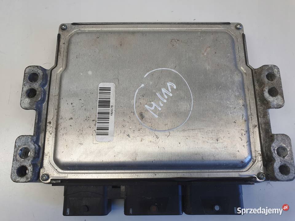 Renault Megane III 15 DCI KOMPUTER SILNIKA Rudka