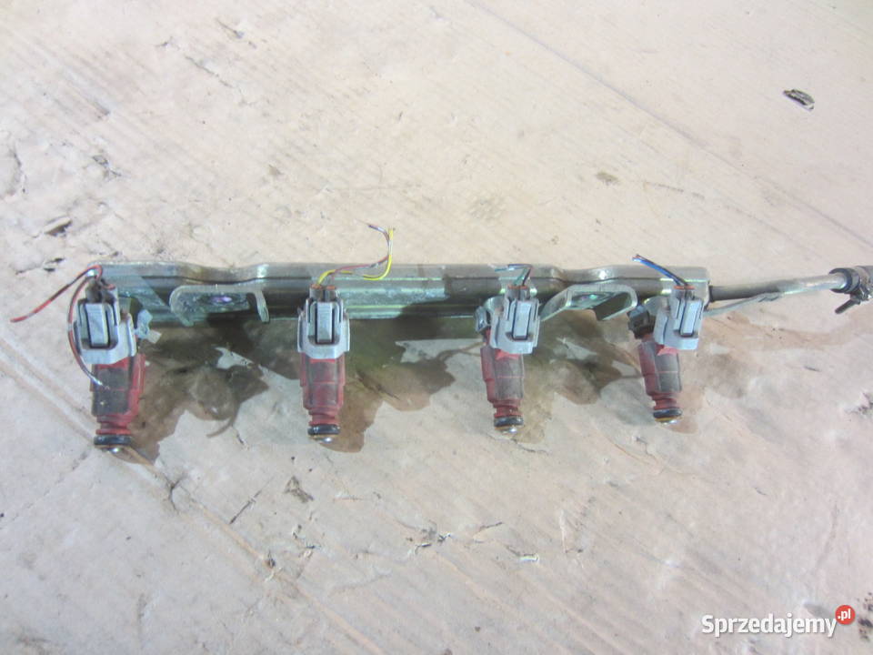 listwa wtryskowa wtryskiwacze nissan almera n16 Szczecin