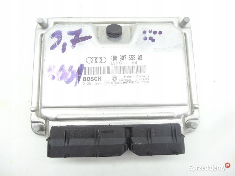 AUDI A8 D2 9902 STEROWNIK SILNIKA 4D0907558AB Komputery Przemęt