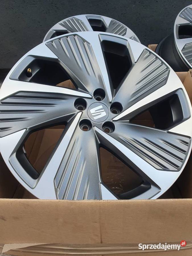 762Alufelgi 18 5x100 AUDI Skoda Sat Vw Bąków sprzedam