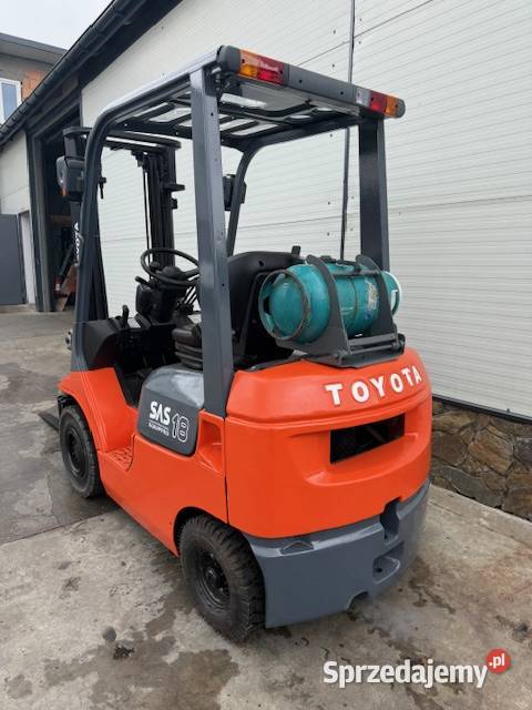 Wózek widłowy TOYOTA 027FGF18 Gwarancja sprzedam