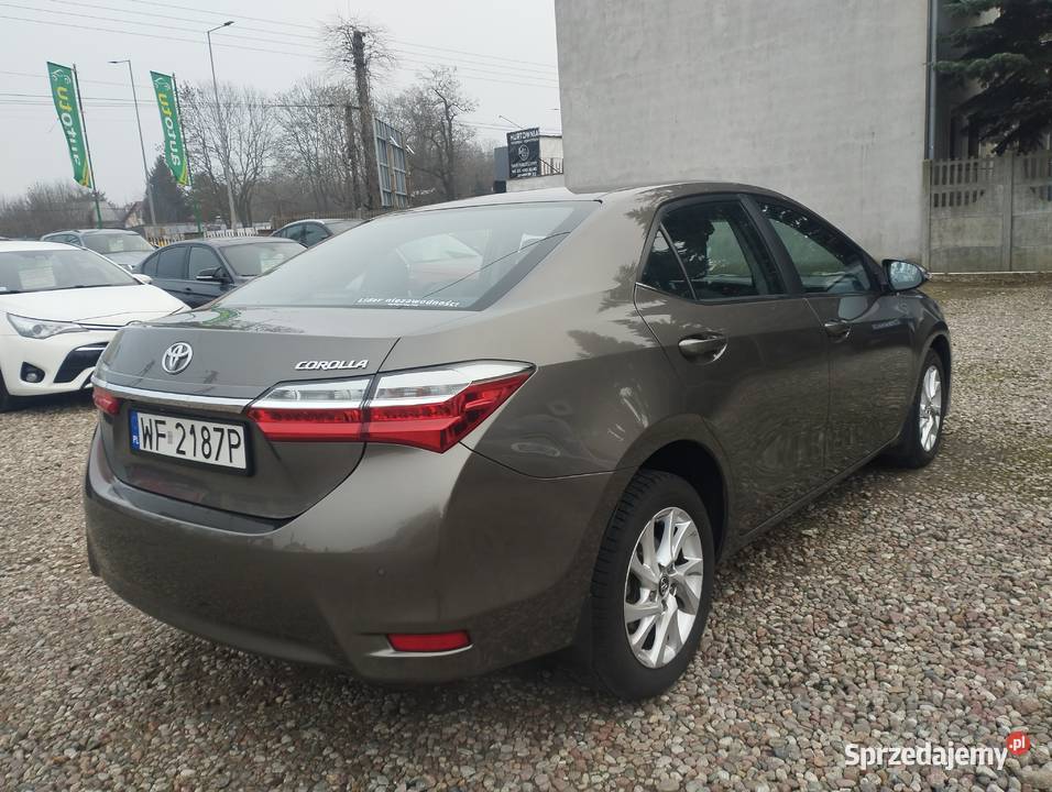 Toyotą corolla 16 salon serwis przebieg 102 Warszawa