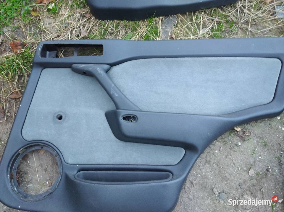 Boczki drzwi alfa 146 boxer Poznań