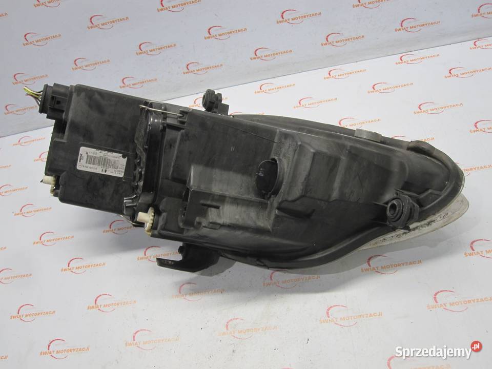 SEAT LEON II LIFT 10r lampa prawa przód Kielce sprzedam
