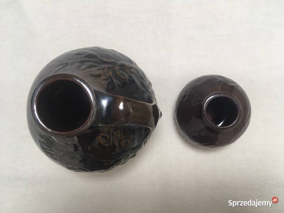 PRL wazony porcelit brązowe Kołobrzeg