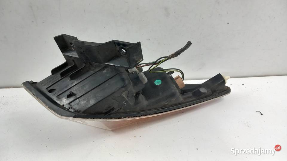 HONDA CIVIC VIII UFO HB LAMPA TYŁ PRAWA