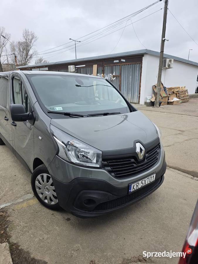 Renault trafic III 2018 Rok produkcji 2018 Warszawa sprzedam