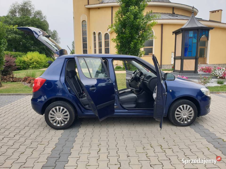 FABIA 12 70 OPŁACONY KOSZT REJ 160 kurtyny powietrzne Fabia Motoryzacja Rzeszów