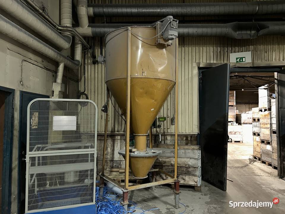 Silos na tworzywa sztuczne żółty Biznes i Przemysł łódzkie