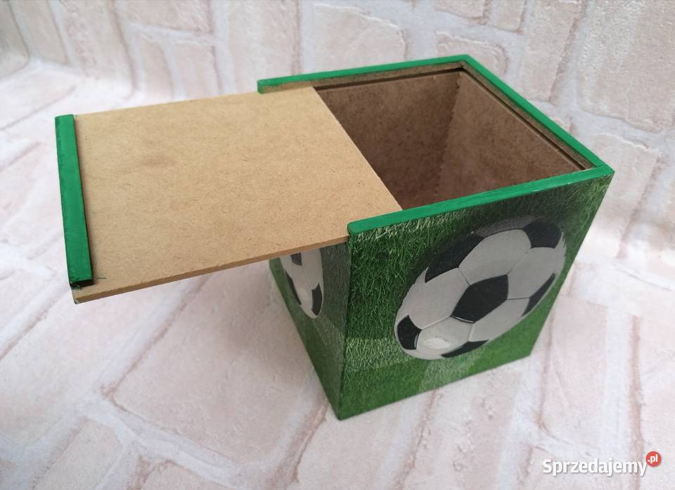 Kuchnia pudełko chustecznik liście monstera mazowieckie Warszawa