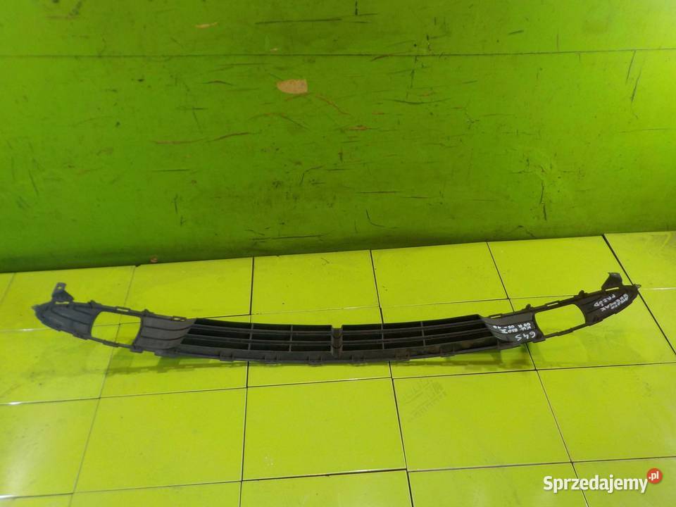 KIA RIO II 09 kratka zderzaka srodkowa przod Suków