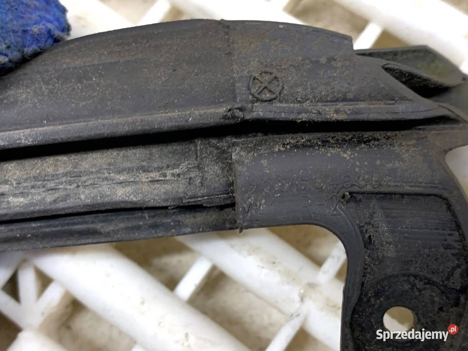 USZCZELKA DRZWI PRZESUWNYCH PRAWA TOYOTA PROACE