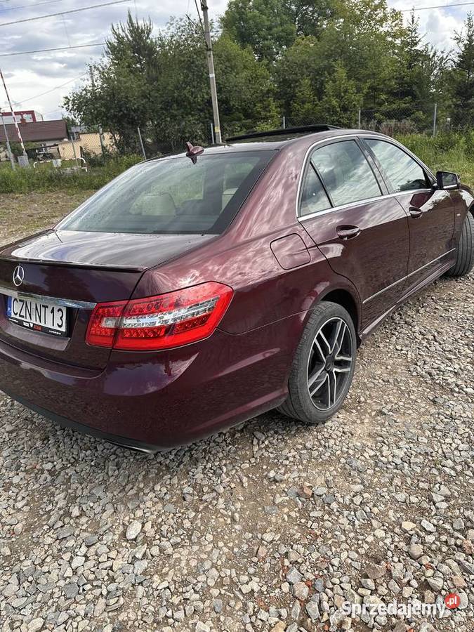 Piękny Mercedes wyjątkowy kolor