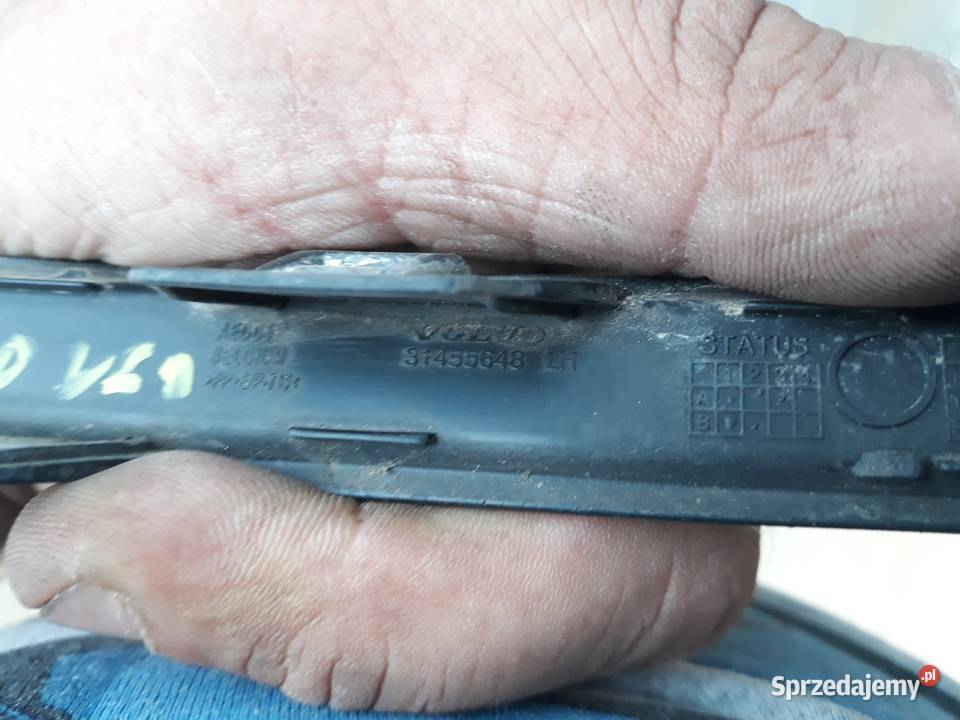 VOLVO S60 V60 18 LISTWA LEWA ZDERZAKA PRZÓD Części samochodowe Międzychód