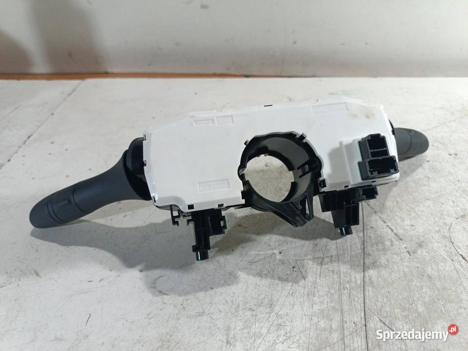 PRZEŁĄCZNIK ZESPOLONY NISSAN QASHQAI J11