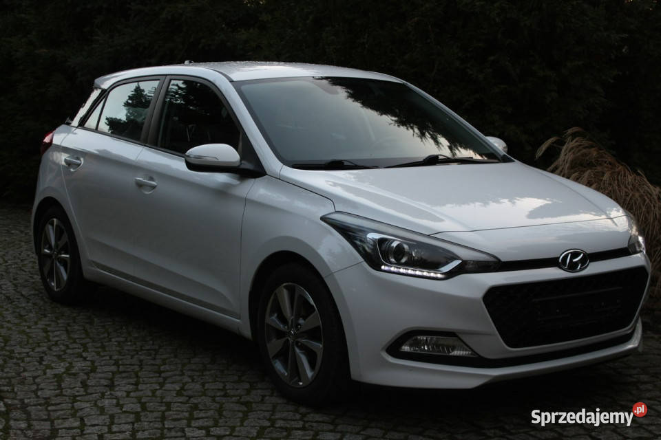 Hyundai i20 14 Benzyna 100 136 II 20142020 bluetooth Lubań