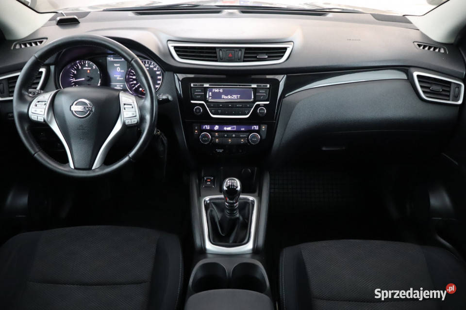 Nissan Qashqai 12 DIGT Rok produkcji 2015 Zabrze