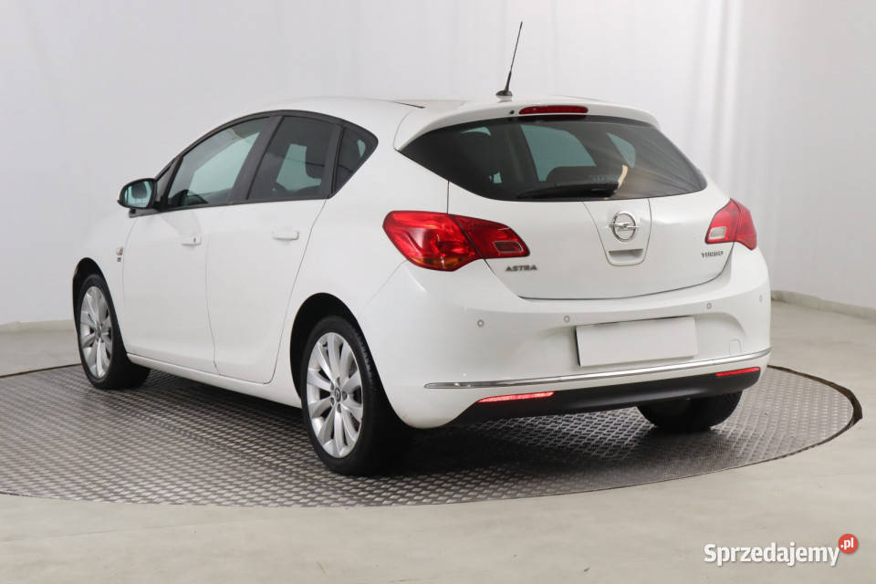 Opel Astra 14 T biały Zabrze