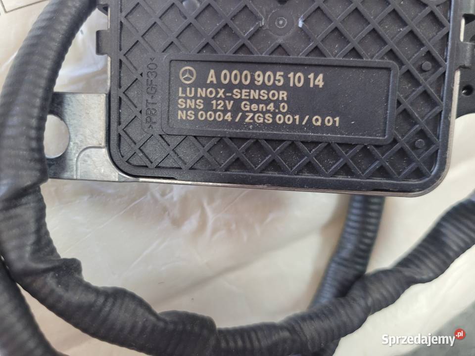 CZUJNIK NOX MERCEDES A0009051014 A 000 905 14 Radom